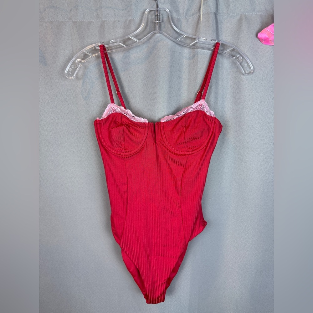 Beach Riot Scarlet One Piece Holly Jolly- Size Small - Picture 11 of 15